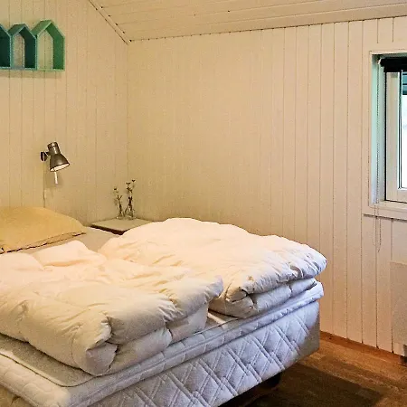 Four-bedroom Holiday In 7 * בלבאנד